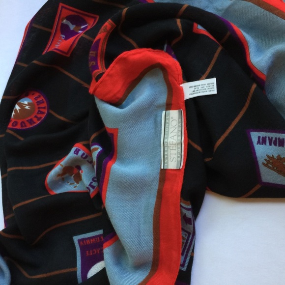 INTERNATIONAL STEFANO SPORTSWEAR SQUARE SCARF - Picture 8 of 10